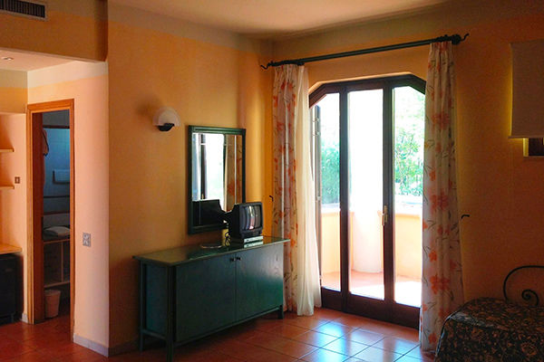 Mare cristallino e panorama incantevole