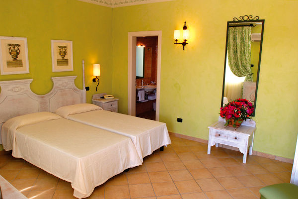 Mare cristallino e panorama incantevole