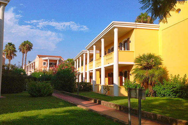 Mare cristallino e panorama incantevole