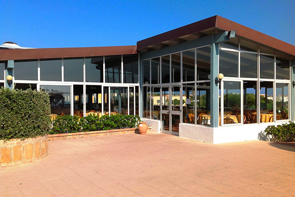 Mare cristallino e panorama incantevole