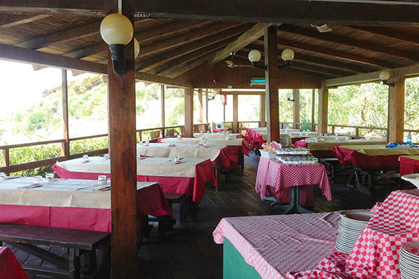 Mare cristallino e panorama incantevole