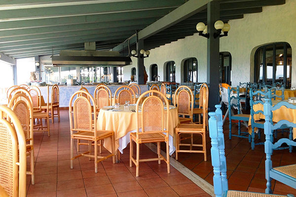 Mare cristallino e panorama incantevole