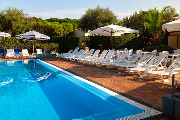 Mare cristallino e panorama incantevole