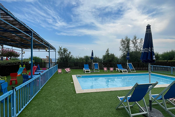 Mare cristallino e panorama incantevole