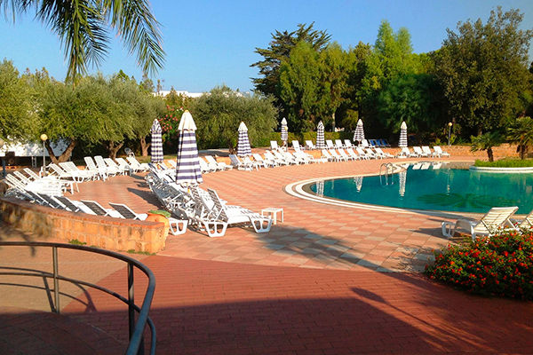 Mare cristallino e panorama incantevole