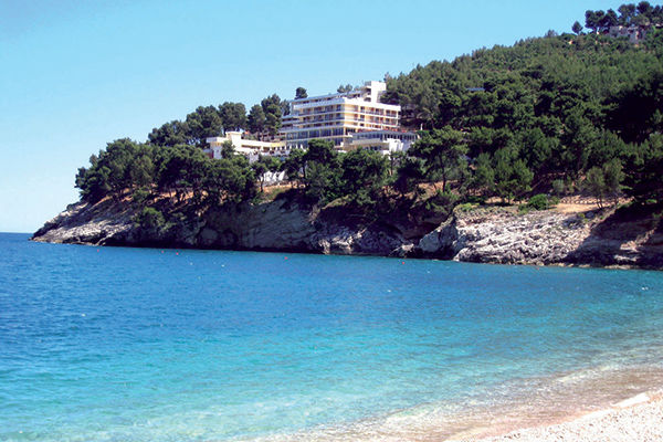 Nel cuore del Gargano, circondato dagli alberi secolari