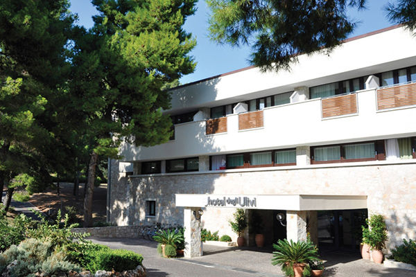 Nel cuore del Gargano, sul mare smeraldino