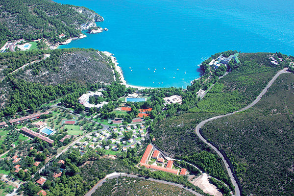 Nel cuore del Gargano, sul mare smeraldino