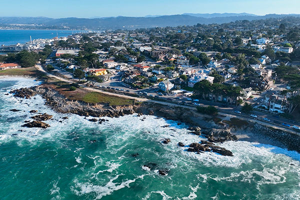 Dalle luci di Hollywood e Las Vegas ai silenzi dei Parchi Nazionali