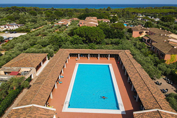 A 300 metri dalla spiaggia