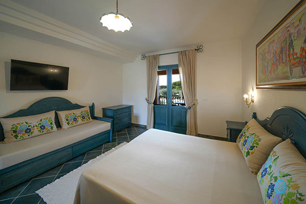 A 300 metri dalla spiaggia