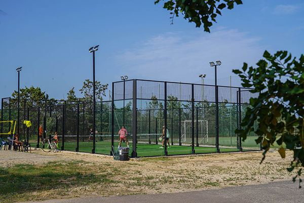 A 300 metri dalla spiaggia