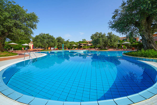 A 300 metri dalla spiaggia