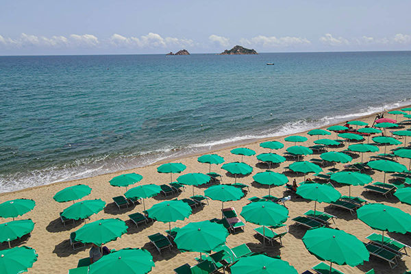 A 150 metri dalla spiaggia