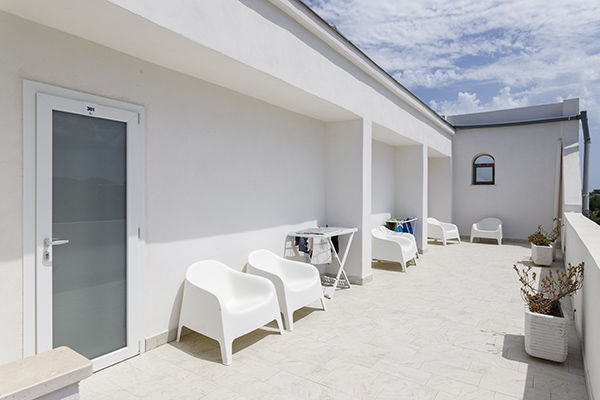 Tra i limoneti con vista sul mare di Procida