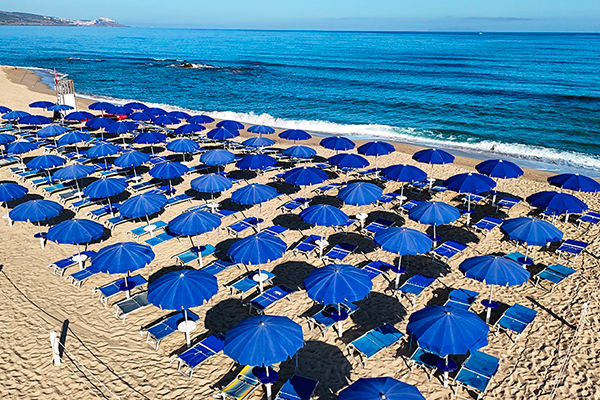 A 400 metri dalla spiaggia