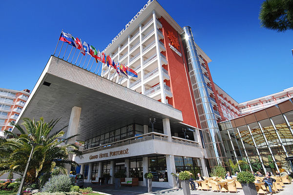 Affacciato sul porto
