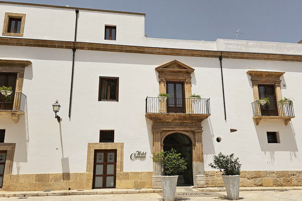 Elegante edificio storico nel cuore di Marsala