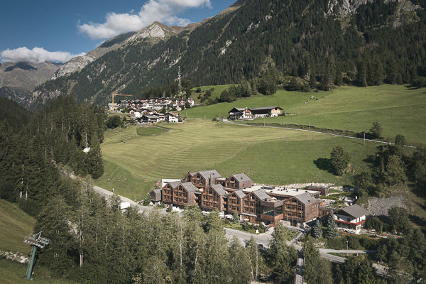 Design alpino contemporaneo e lussuoso