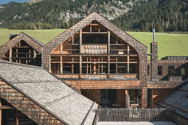 Design alpino contemporaneo e lussuoso