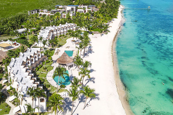 Un'oasi di relax sulle bianche spiagge della Riviera Maya