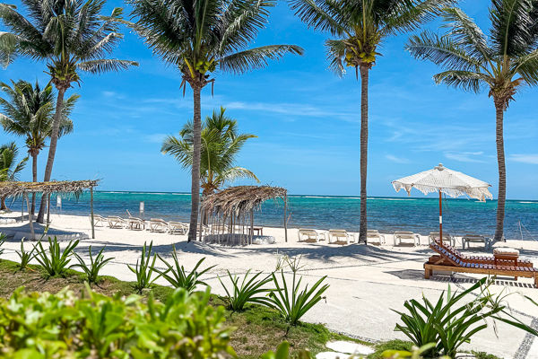 Un'oasi di relax sulle bianche spiagge della Riviera Maya