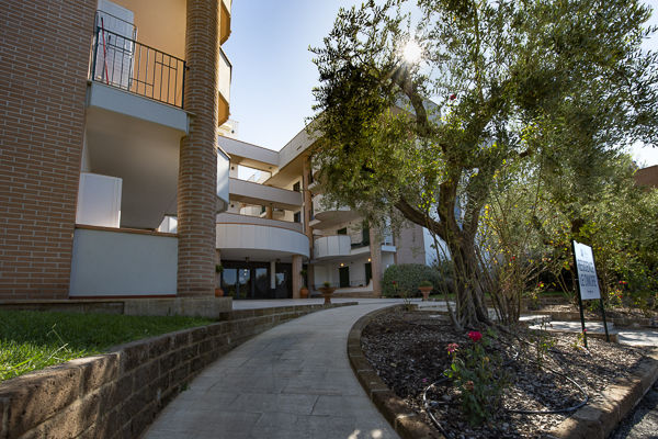Moderno residence a 1 km dalla spiaggia