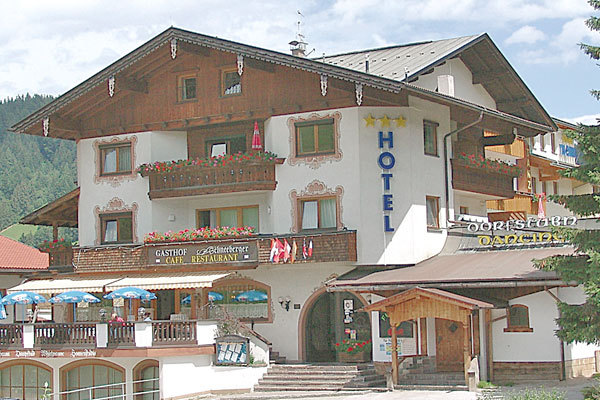 HOTEL SCHNEEBERGER - Niederau