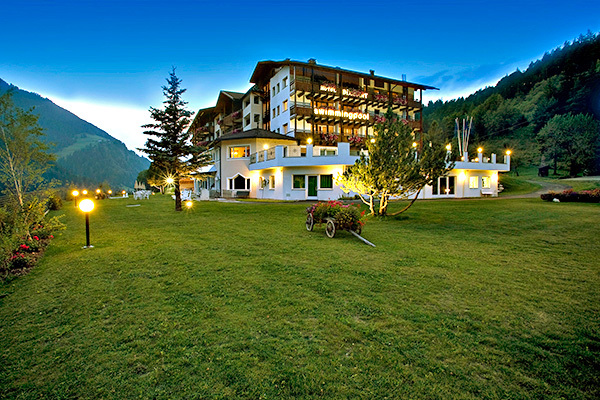 ACTIVE WELLNESSHOTEL DIAMANT - Santa Cristina Benessere in Val Gardena