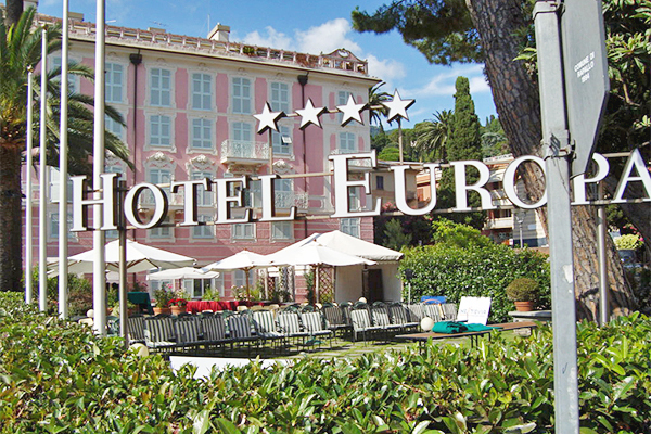 HOTEL EUROPA DESIGN SPA 1877 - Rapallo Raffinato ed elegante, a 50 metri dal mare sulla Riviera di Levante