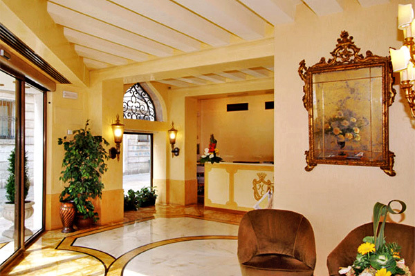 HOTEL CONTINENTAL - Venezia Fuga romantica a Venezia!