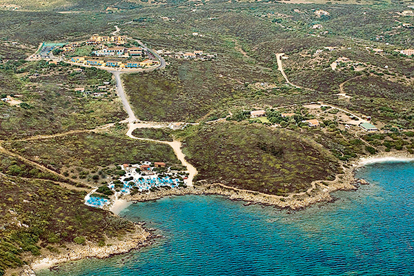 HOTEL BAIA ARANZOS - Golfo Aranci Nella baia di Sos Aranzos