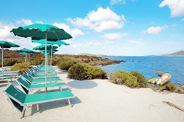 HOTEL BAIA ARANZOS - Golfo Aranci Nella baia di Sos Aranzos