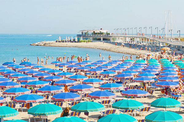 HOTEL DUCALE - Cattolica A conduzione familiare