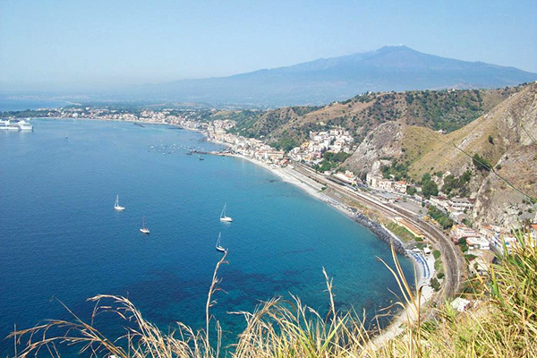 SPORTING BAIA HOTEL - Giardini-Naxos Un gioiello nel cuore della Sicilia