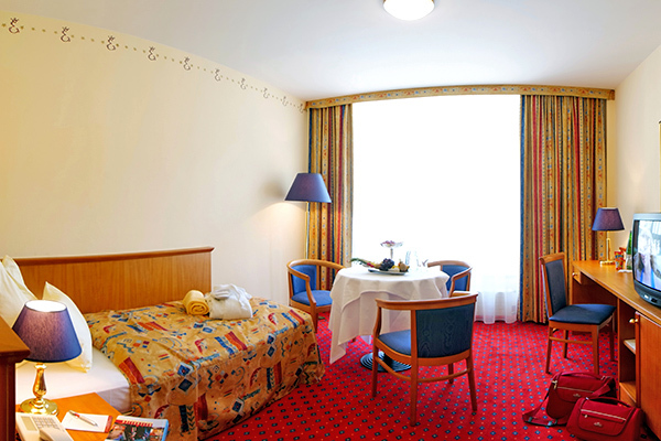 HOTEL ELISABETHPARK - Bad Gastein Nella valle termale