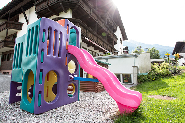 HOTEL SOLSTEIN 4* - Seefeld (Tirolo - Austria) Wellness & Sport tra la natura di Seefeld