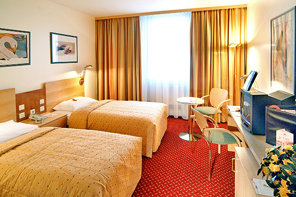 AUSTRIA TREND HOTEL SALZBURG WEST 4* - Salisburgo (Salisburghese - Austria) Ideale per chi arriva in auto