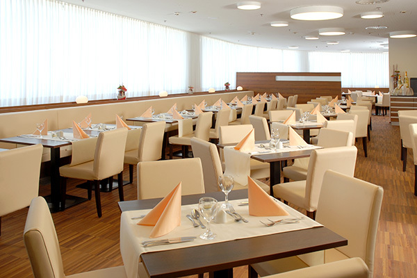 AUSTRIA TREND HOTEL SALZBURG WEST 4* - Salisburgo (Salisburghese - Austria) Ideale per chi arriva in auto