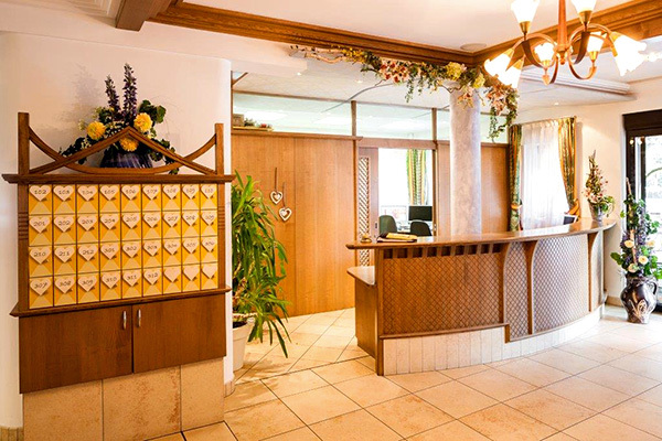 HOTEL BERGKRISTALL - Colle Isarco A conduzione familiare, in Val di Fleres