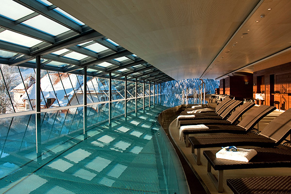 HOTEL SCHLOSS LEBENBERG - Kitzbühel Wellness esclusivo nel castello