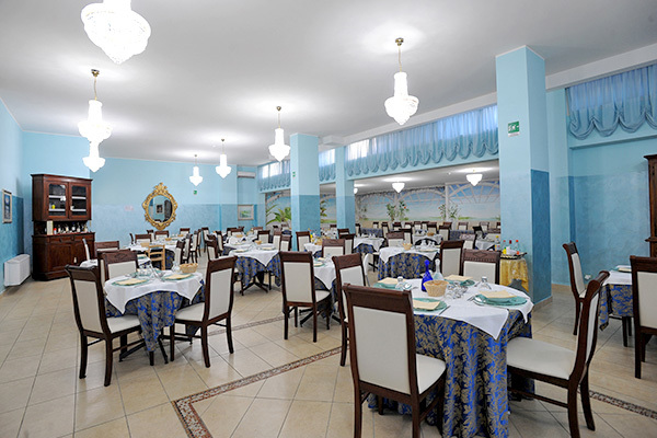 HOTEL LAGUNA BLU - Roseto degli Abruzzi Confortevole 3* sul lungomare