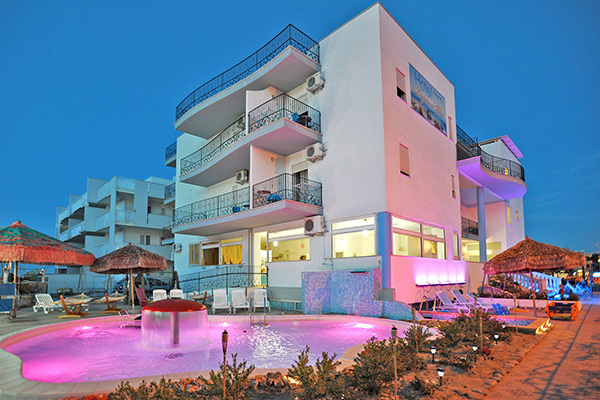 HOTEL LAGUNA BLU - Roseto degli Abruzzi Confortevole 3* sul lungomare