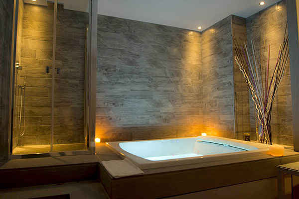 HOTEL CASTELMARTINI - Larciano Romantico weekend in SPA, con degustazione vino