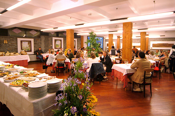 HOTEL ITALIA 3* - Brusson (AO) In posizione tranquilla, ideale per famiglie