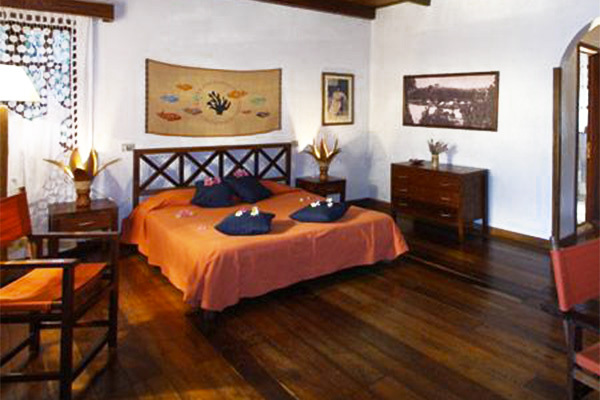 CORAIL NOIR - Ambaro Piccolo e confortevole Resort