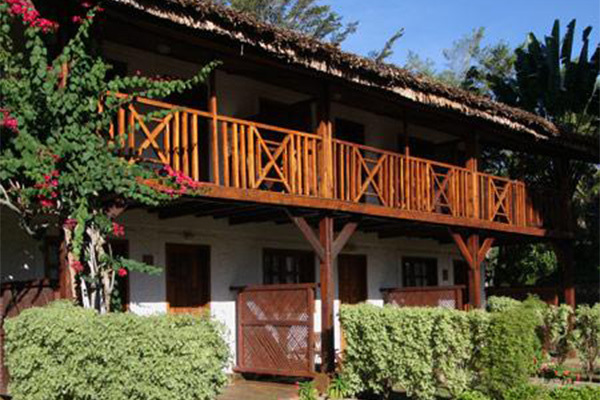 CORAIL NOIR - Ambaro Piccolo e confortevole Resort