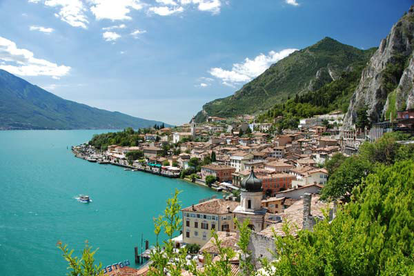 Case mobili 5 posti, sulla sponda bresciana del lago di Garda