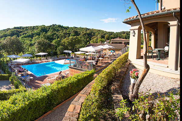 RELAIS I PIASTRONI - Monteverdi Marittimo Dimora di charme nella Maremma toscana con degustazione di olio