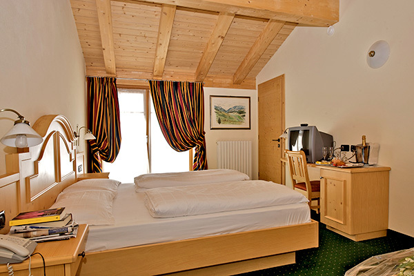 HOTEL TOURING - Livigno Family Hotel direttamente sulle piste